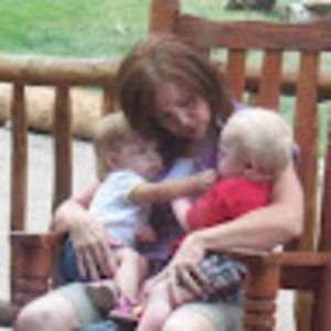 Meet your Posher, Suzanne